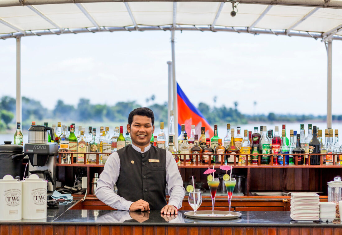 Bar der RV Mekong Pandaw