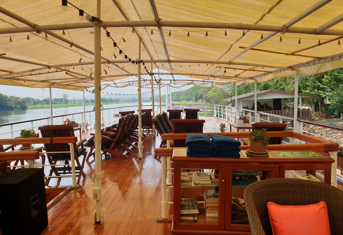 Sonnendeck, RV River Kwai