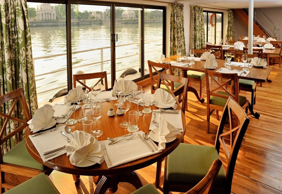 Restaurant, ABN Rajmahal