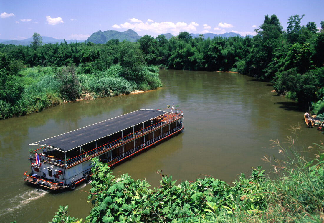 RV River Kwai unterwegs auf dem Kwai