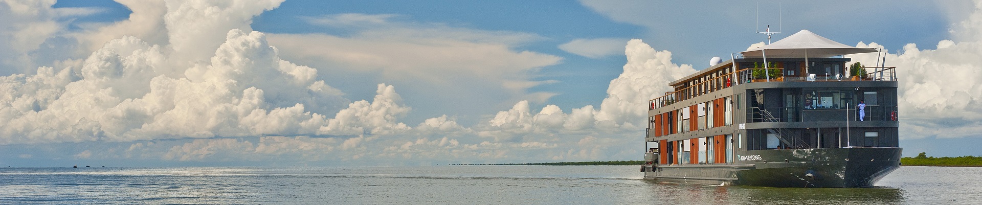 Aqua Expeditions Header